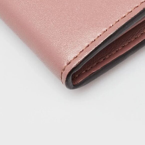 Fendi Dark Pink Studded Leather Continental Wallet On Chain - Picture 4 of 11